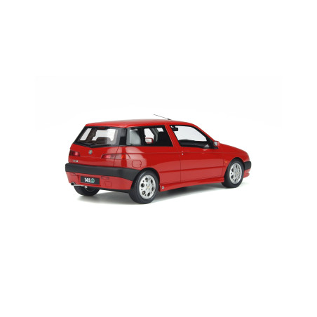 Alfa Romeo 145 quadrifoglio - voiture miniature 1/18ème