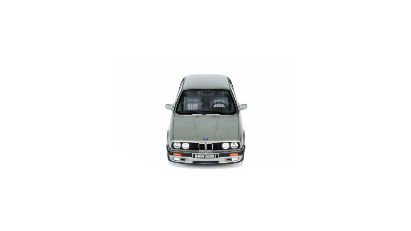 BMW 325i - voiture miniature 1/18ème