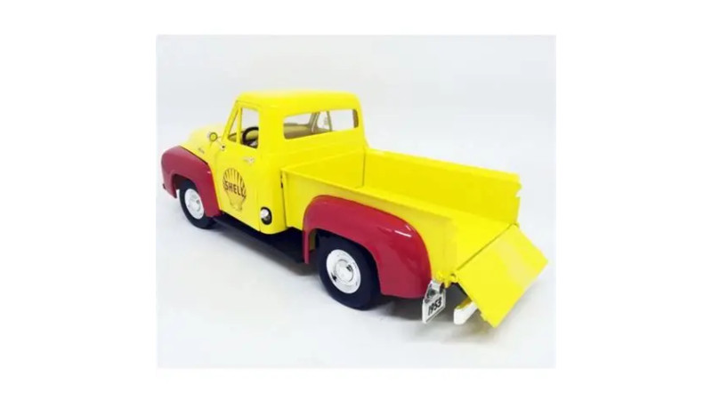 Greenlight 12983 Ford F100 Shell Oil pickup - top shot arrière