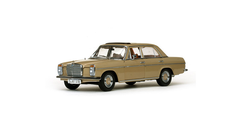 Sunstar 4578 Mercedes benz Stritch 8 Saloon - profil avant
