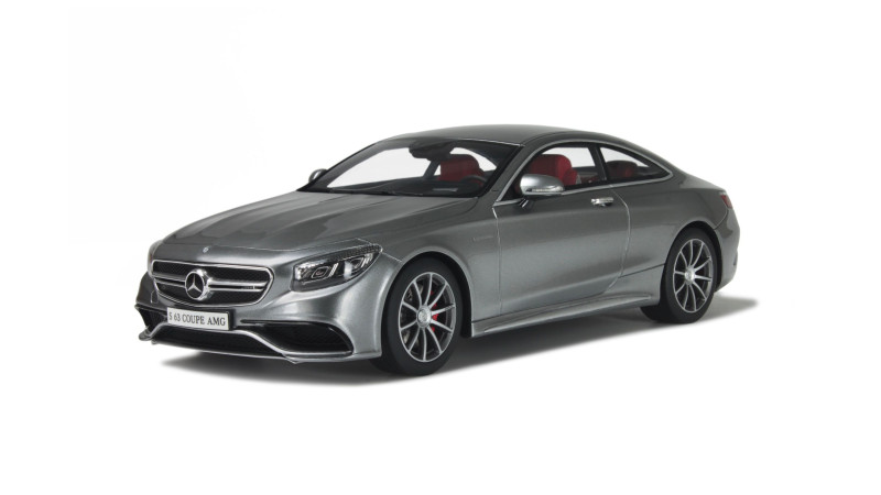 Gt Spirit GT063  Mercedes-AMG S 63 Coupé - profil avant