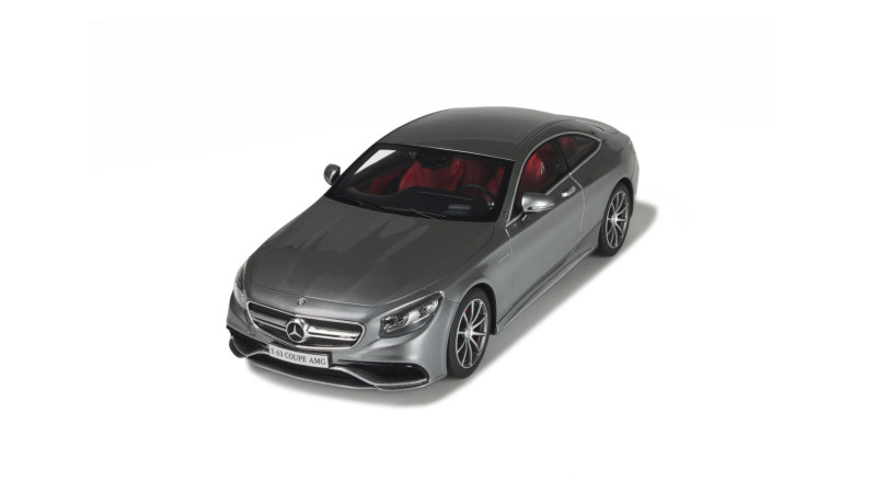 Gt Spirit GT063  Mercedes-AMG S 63 Coupé - top shot profil avant