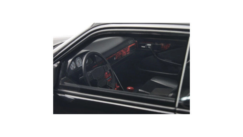 OT187 Mercedes-Benz 560 SEC AMG - intérieur volant