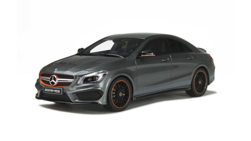 Mercedes benz AMG CLA 45 art edition - voiture miniature 1/18eme