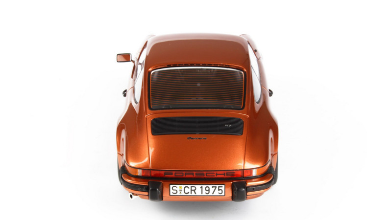 Porsche	911 Carrera 2,7 - voiture miniature 1/18eme