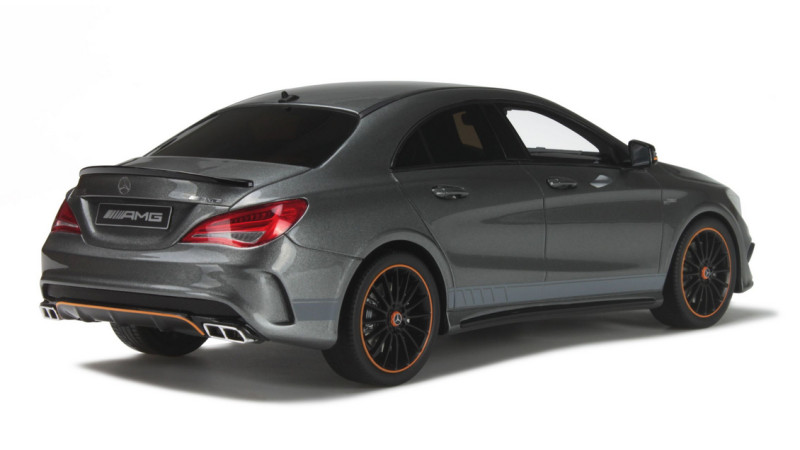 Mercedes benz AMG CLA 45 art edition - voiture miniature 1/18eme