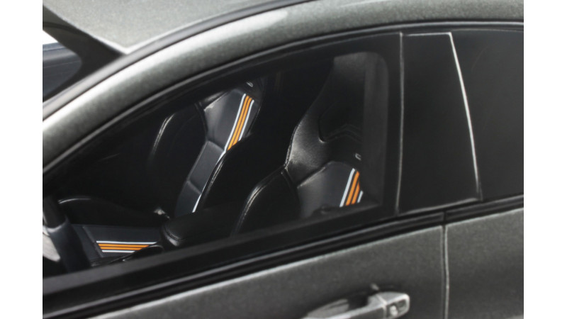 Mercedes benz AMG CLA 45 art edition - voiture miniature 1/18eme