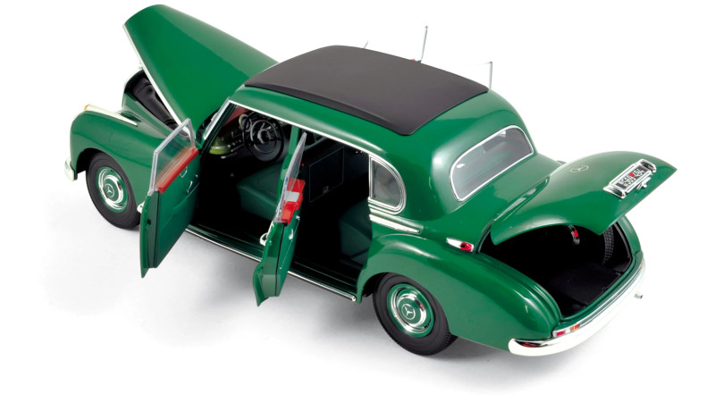 Mercedes benz 300 - voiture miniature 1/18eme